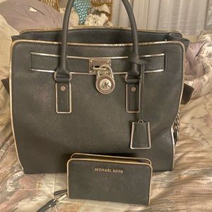 Michael Kors Hamilton w/wallet